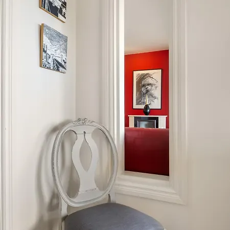 Ard Apartment,